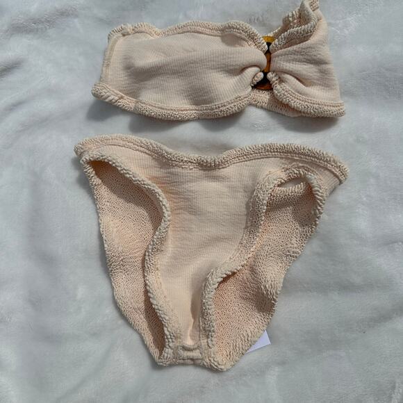 Hunza G. Flora Seersucker Bandeau Bikini Top and Bottom Blush Peach Pink OS NWT - Picture 6 of 15